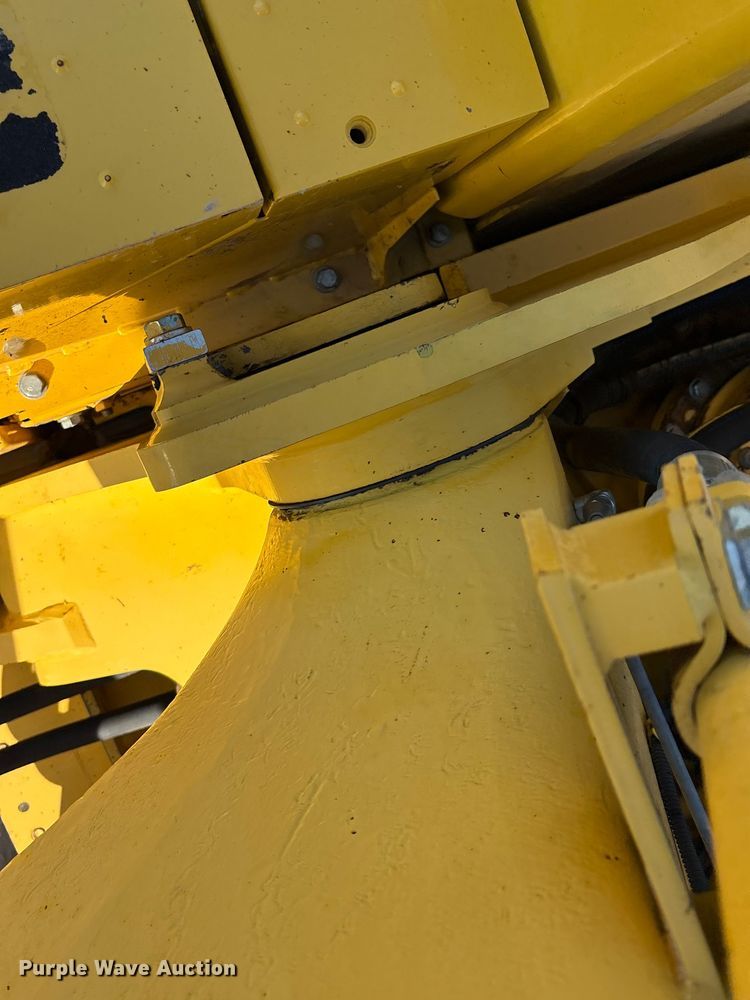 image for item EA7567 2019 Komatsu PC360LC-11 excavator