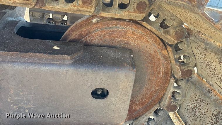 image for item EA7567 2019 Komatsu PC360LC-11 excavator