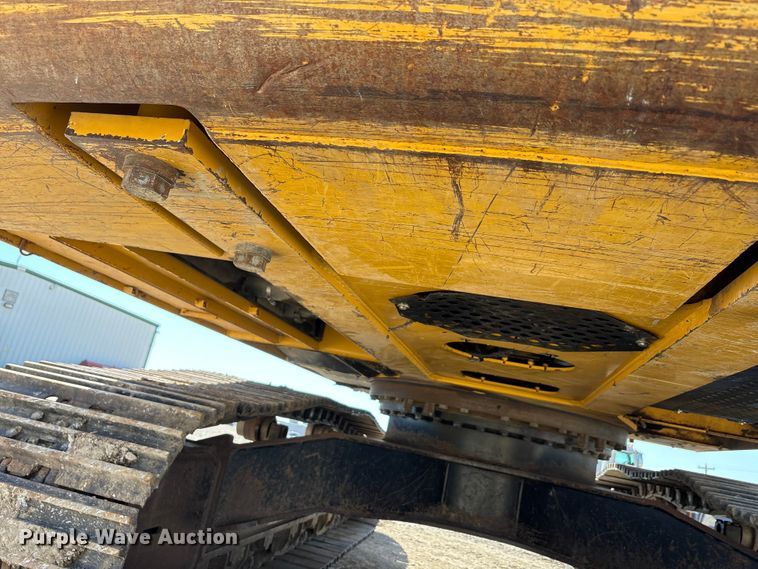 image for item EA7568 2017 John Deere 350G LC excavator