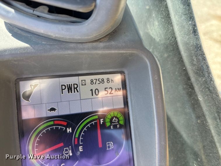 image for item EA7568 2017 John Deere 350G LC excavator