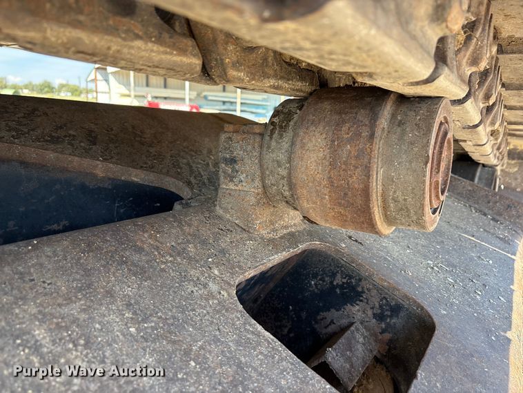 image for item EA7568 2017 John Deere 350G LC excavator