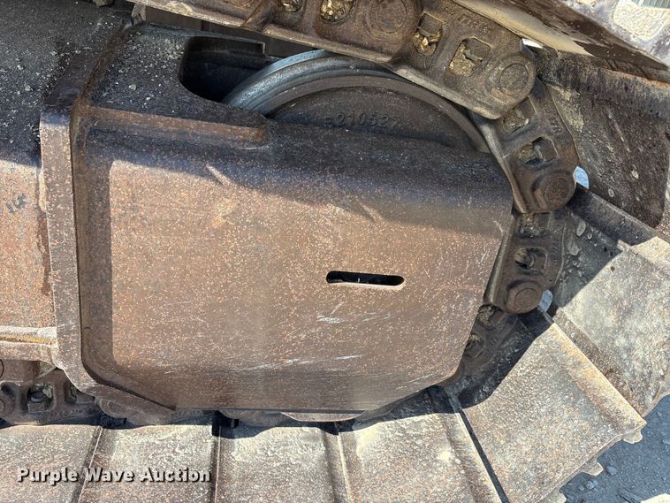 image for item EA7568 2017 John Deere 350G LC excavator