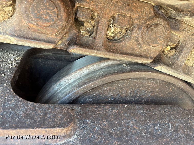 image for item EA7568 2017 John Deere 350G LC excavator