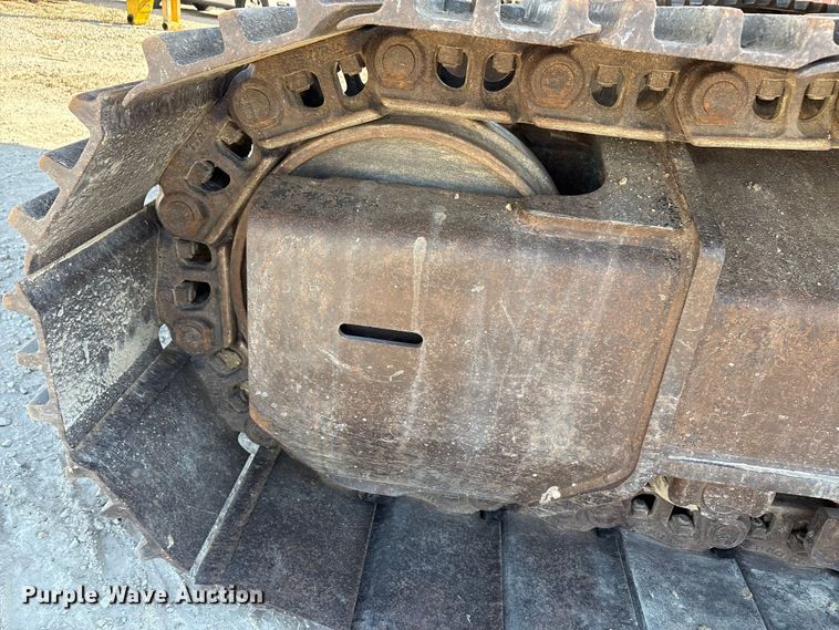 image for item EA7568 2017 John Deere 350G LC excavator