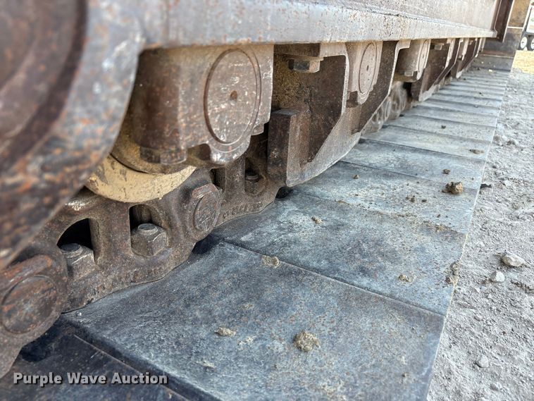 image for item EA7568 2017 John Deere 350G LC excavator