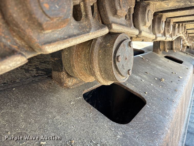 image for item EA7568 2017 John Deere 350G LC excavator