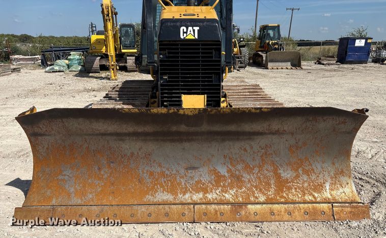 image for item EA7569 2019 Caterpillar D5K2 LGP dozer