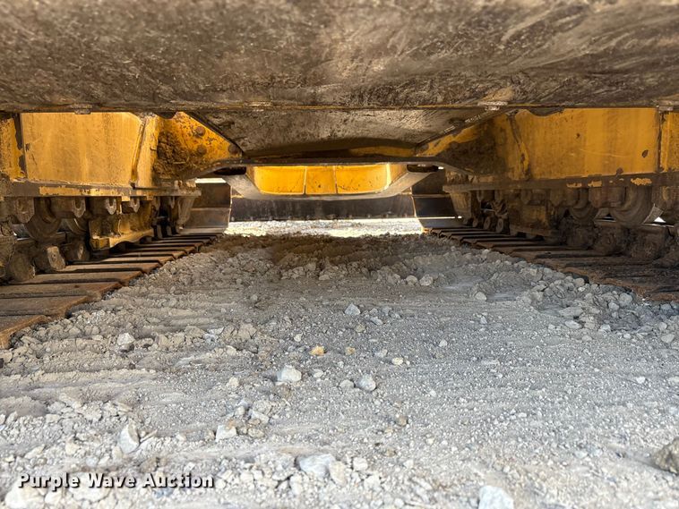 image for item EA7569 2019 Caterpillar D5K2 LGP dozer