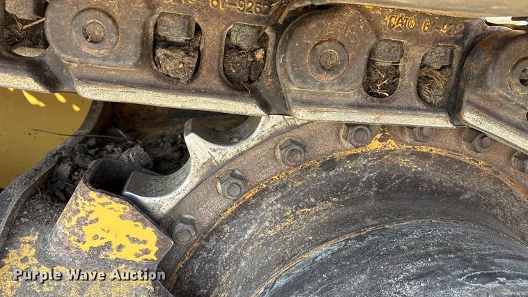 image for item EA7569 2019 Caterpillar D5K2 LGP dozer