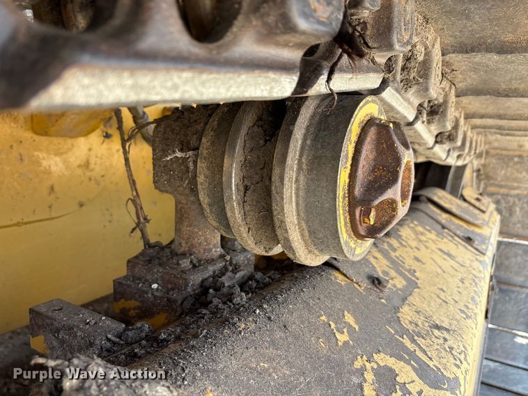 image for item EA7569 2019 Caterpillar D5K2 LGP dozer