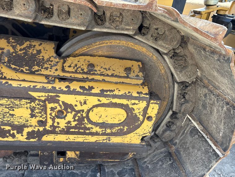 image for item EA7569 2019 Caterpillar D5K2 LGP dozer