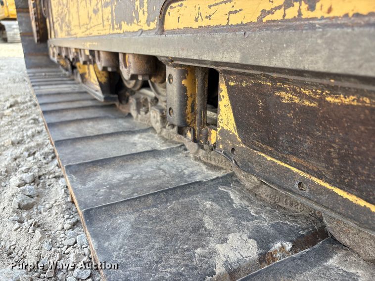 image for item EA7569 2019 Caterpillar D5K2 LGP dozer