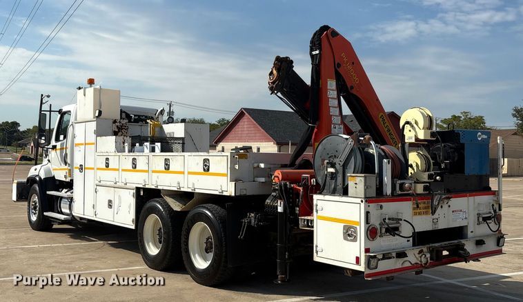 image for item EA7570 2016 Freightliner 114SD crane truck