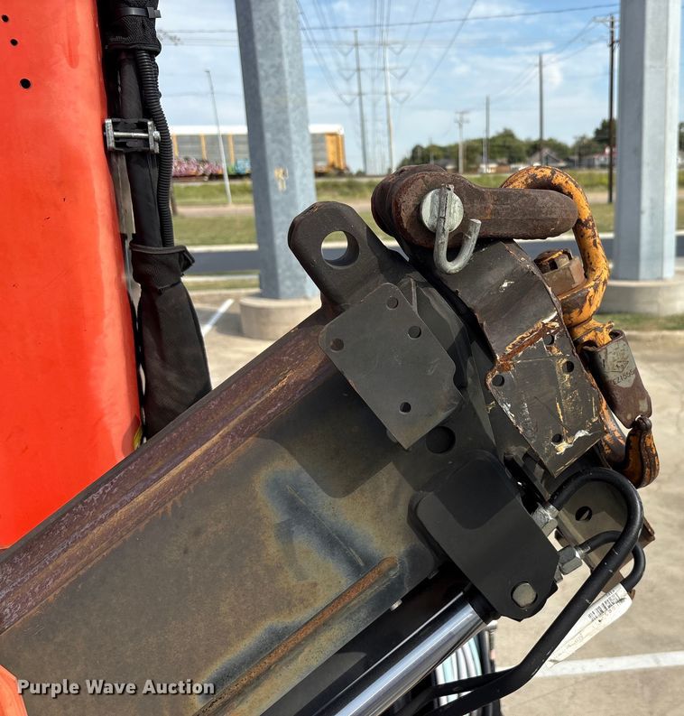 image for item EA7570 2016 Freightliner 114SD crane truck