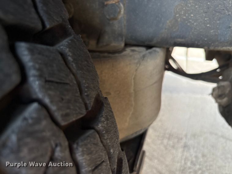 image for item EA7570 2016 Freightliner 114SD crane truck