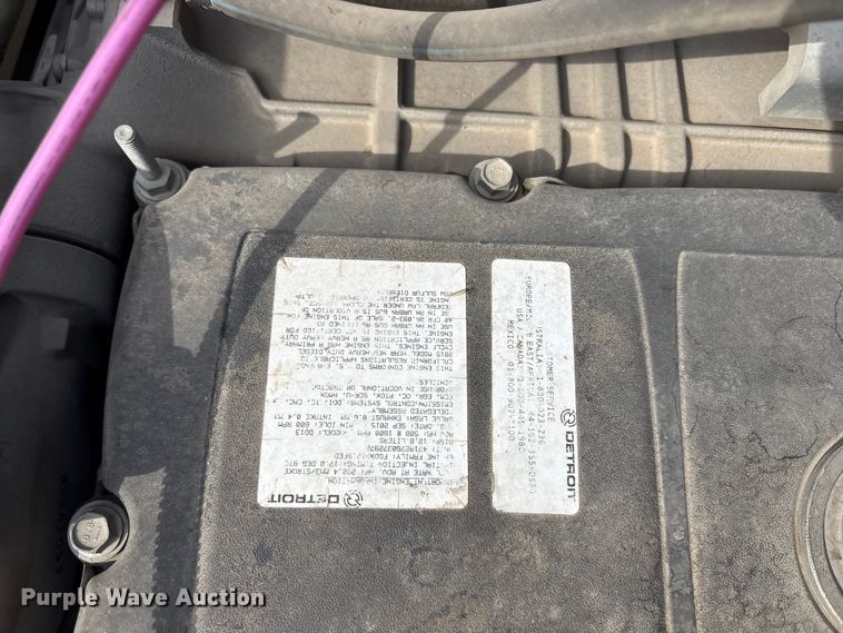 image for item EA7570 2016 Freightliner 114SD crane truck