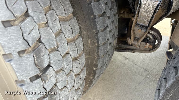 image for item EA7570 2016 Freightliner 114SD crane truck