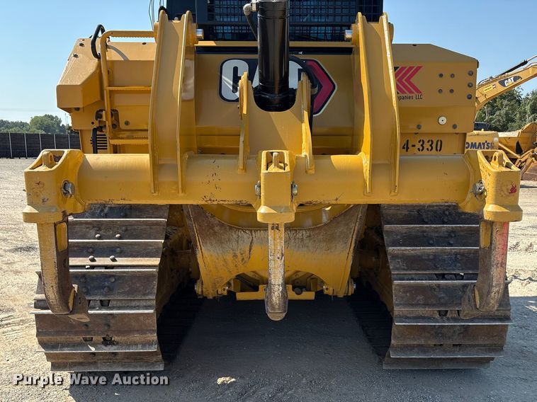 image for item EA7585 2022 Caterpillar D6 LGP dozer