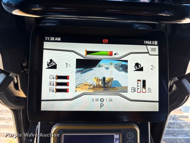 image for item EA7585 2022 Caterpillar D6 LGP dozer