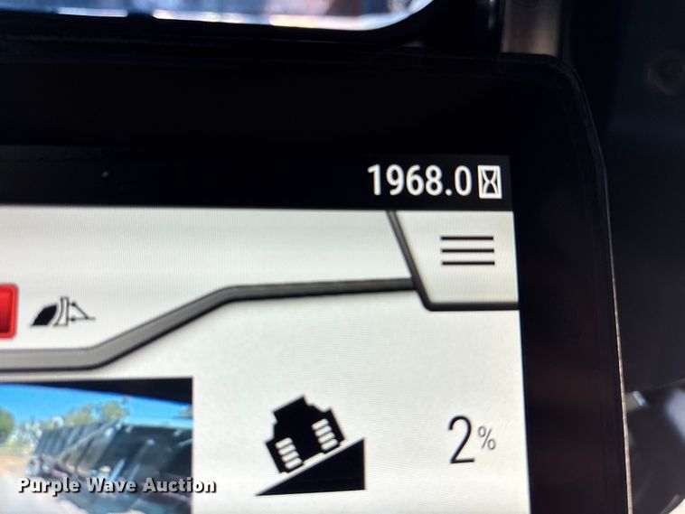 image for item EA7585 2022 Caterpillar D6 LGP dozer