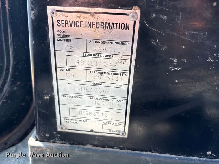 image for item EA7585 2022 Caterpillar D6 LGP dozer