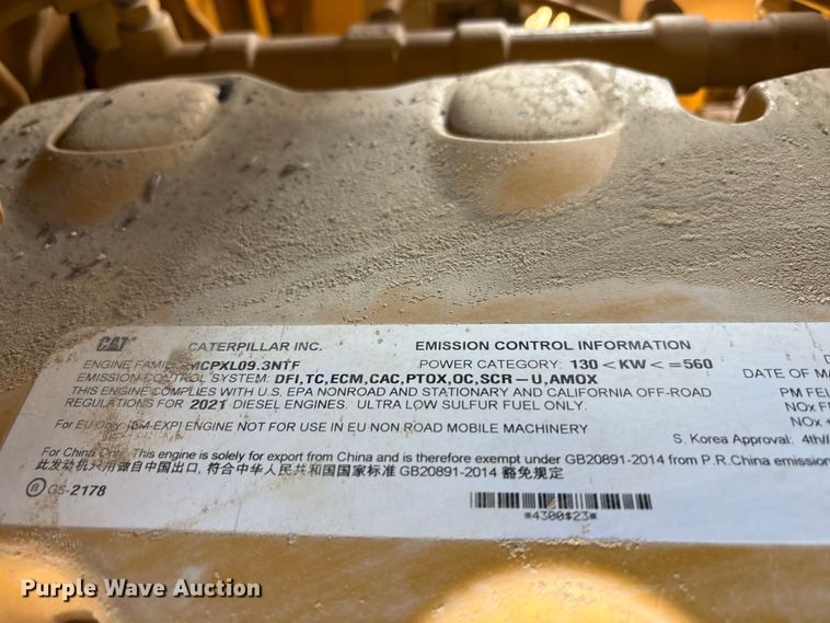 image for item EA7585 2022 Caterpillar D6 LGP dozer