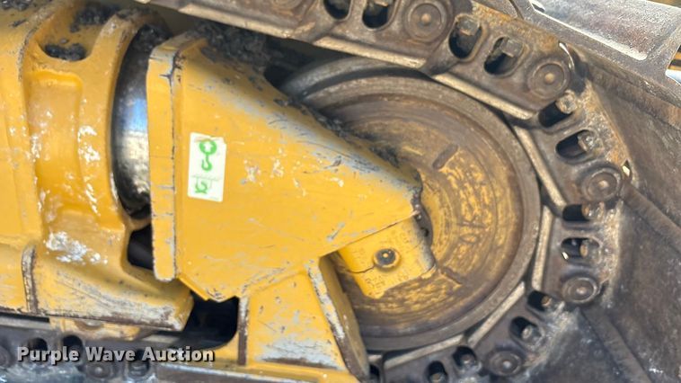 image for item EA7585 2022 Caterpillar D6 LGP dozer
