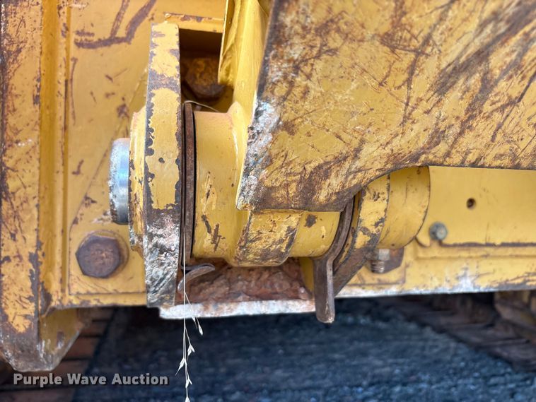 image for item EA7586 2012 Caterpillar D6K XL dozer