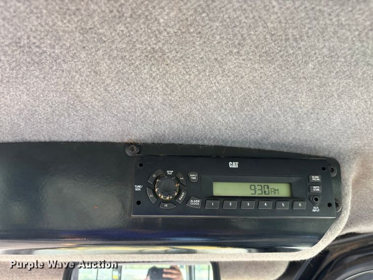 image for item EA7586 2012 Caterpillar D6K XL dozer