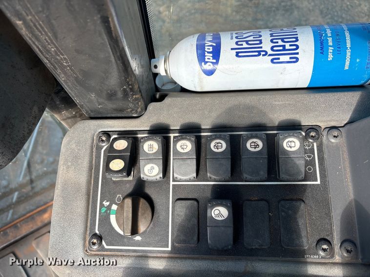 image for item EA7586 2012 Caterpillar D6K XL dozer