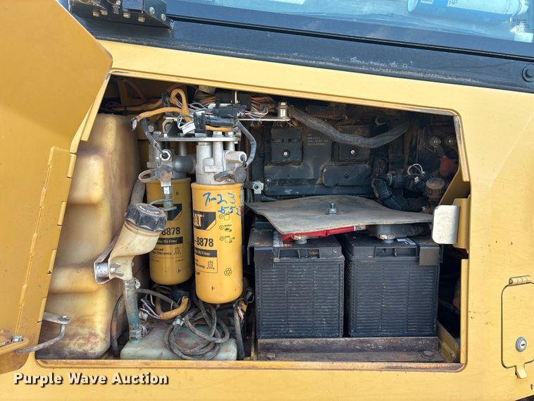 image for item EA7586 2012 Caterpillar D6K XL dozer