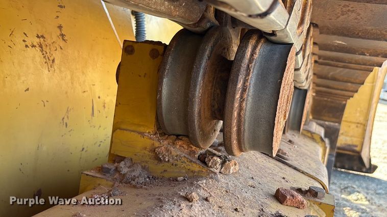 image for item EA7586 2012 Caterpillar D6K XL dozer