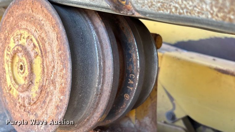 image for item EA7586 2012 Caterpillar D6K XL dozer