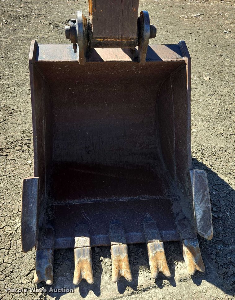 image for item EB1061 2014 JCB JS145LC excavator