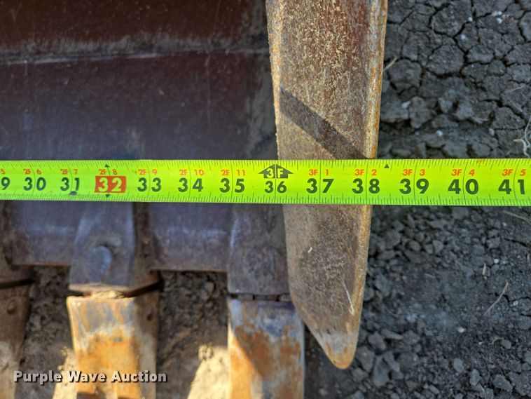 image for item EB1061 2014 JCB JS145LC excavator