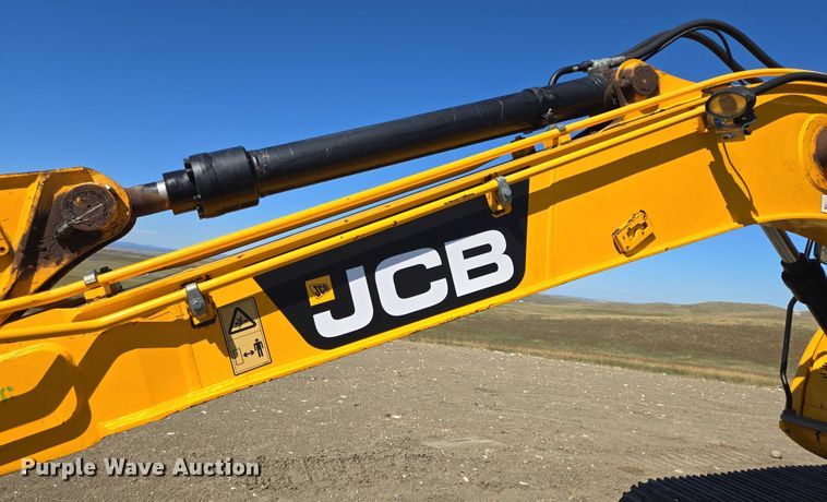 image for item EB1061 2014 JCB JS145LC excavator