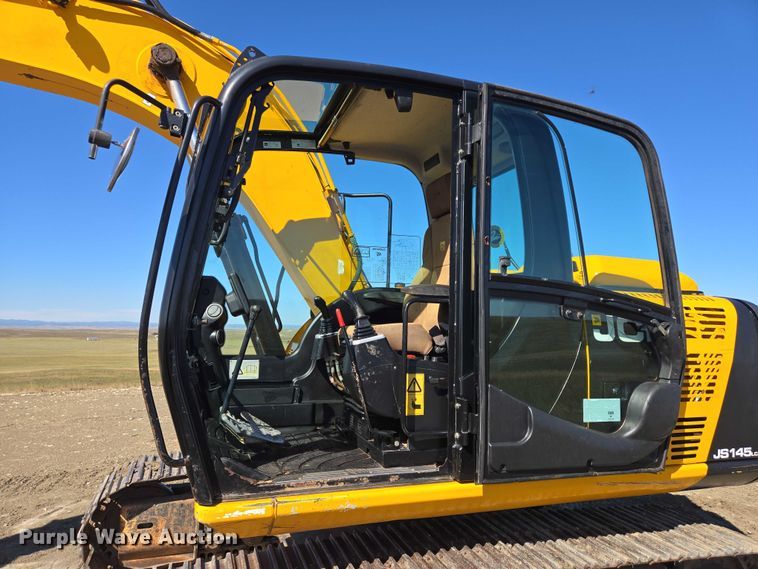 image for item EB1061 2014 JCB JS145LC excavator