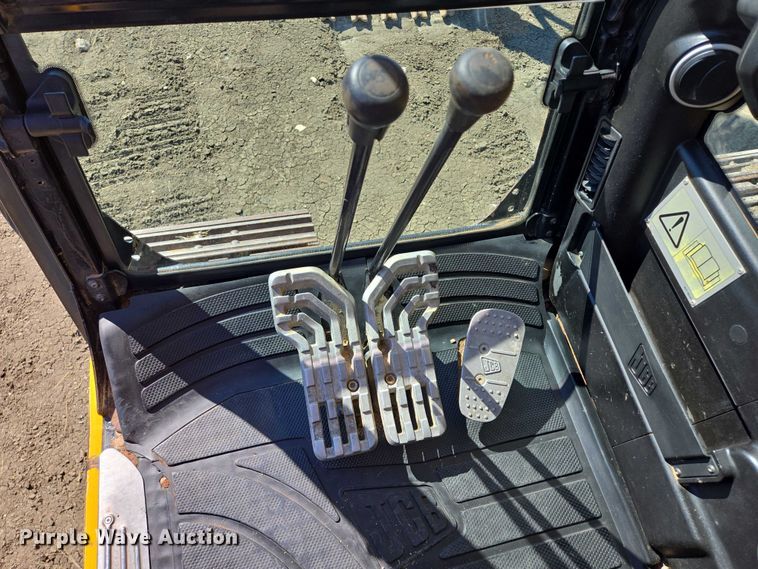 image for item EB1061 2014 JCB JS145LC excavator