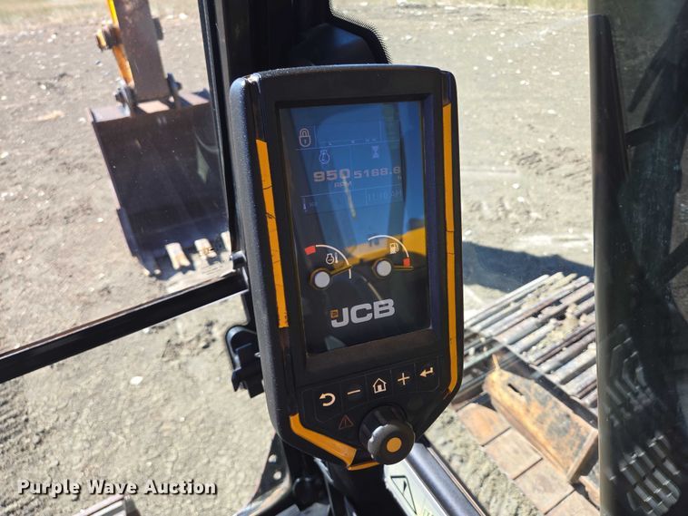 image for item EB1061 2014 JCB JS145LC excavator