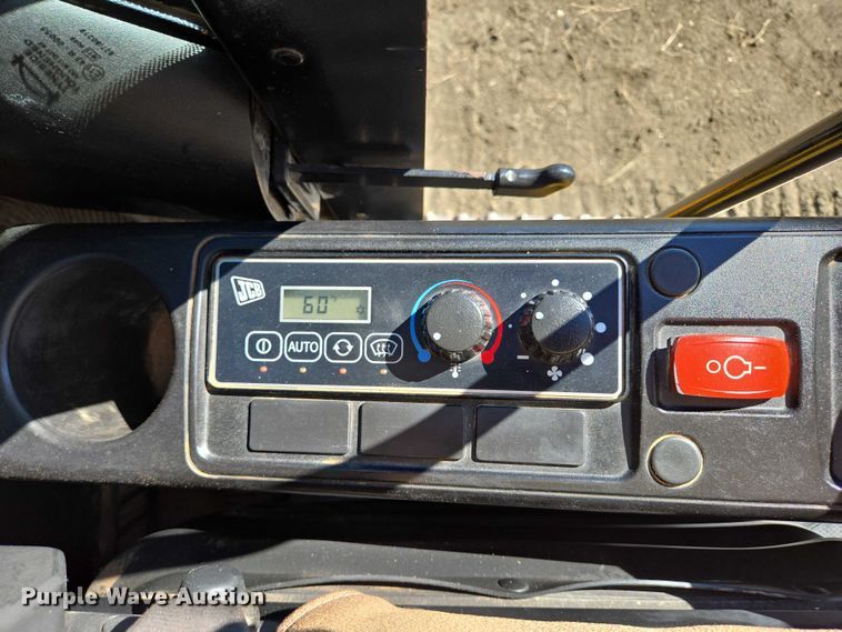 image for item EB1061 2014 JCB JS145LC excavator