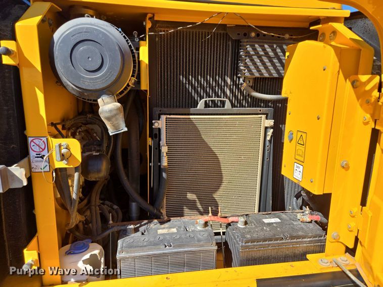 image for item EB1061 2014 JCB JS145LC excavator