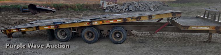 image for item EB1111 1995 Dynaweld tilt deck equipment trailer