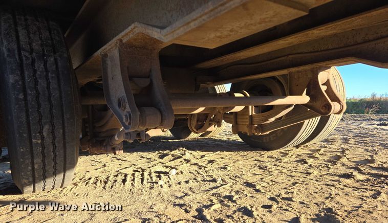 image for item EB1111 1995 Dynaweld tilt deck equipment trailer