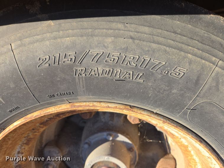 image for item EB1111 1995 Dynaweld tilt deck equipment trailer