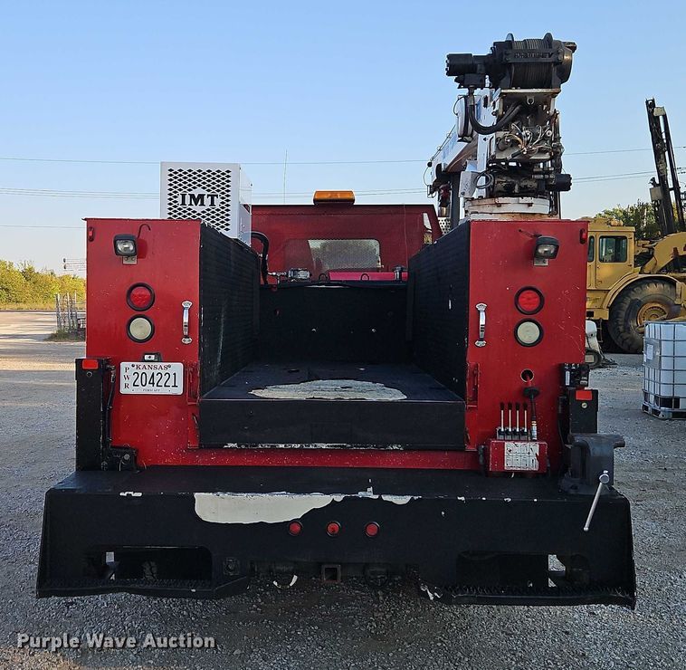 image for item EB8361 2016 Kenworth T3 Series utility / service truck