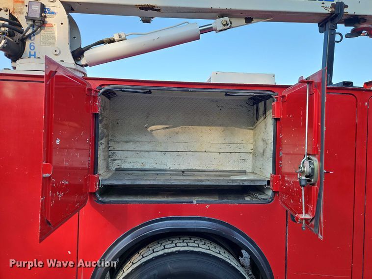 image for item EB8361 2016 Kenworth T3 Series utility / service truck