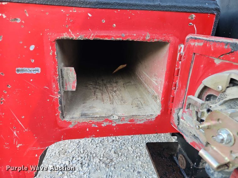 image for item EB8361 2016 Kenworth T3 Series utility / service truck