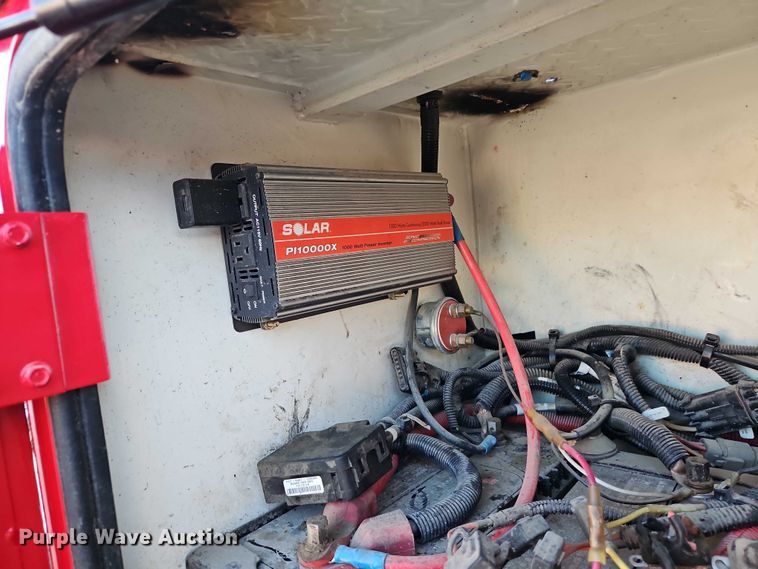 image for item EB8361 2016 Kenworth T3 Series utility / service truck