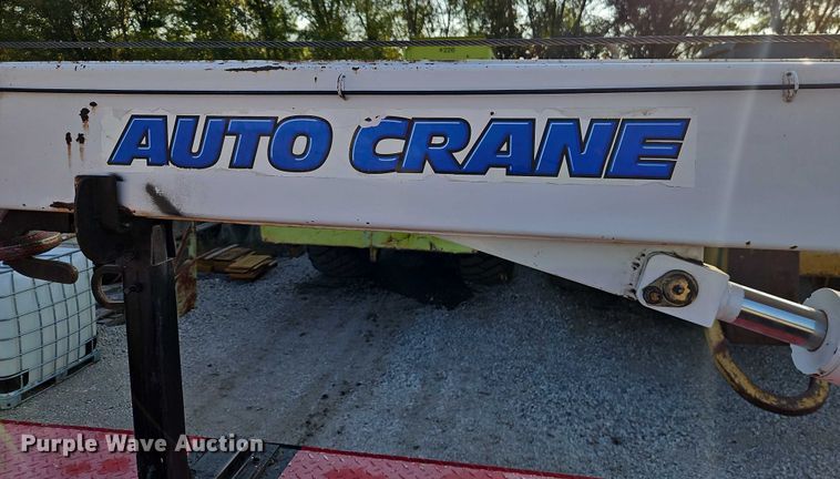 image for item EB8361 2016 Kenworth T3 Series utility / service truck