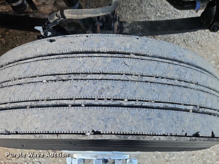 image for item EB8361 2016 Kenworth T3 Series utility / service truck